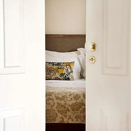 Casa Holstein Quinta De Sao Sebastiao Guest house Sintra